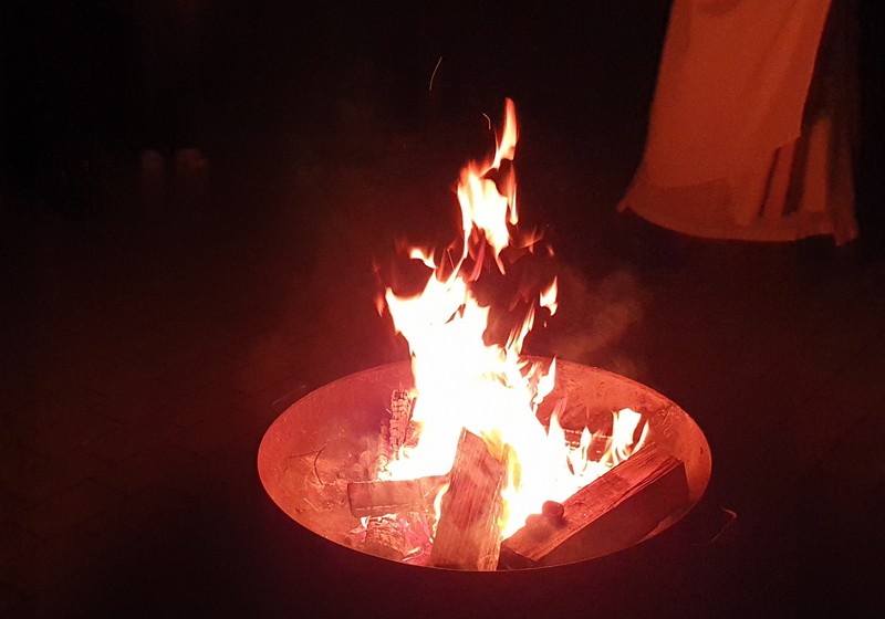 Osternacht vom Dunkel zum Licht