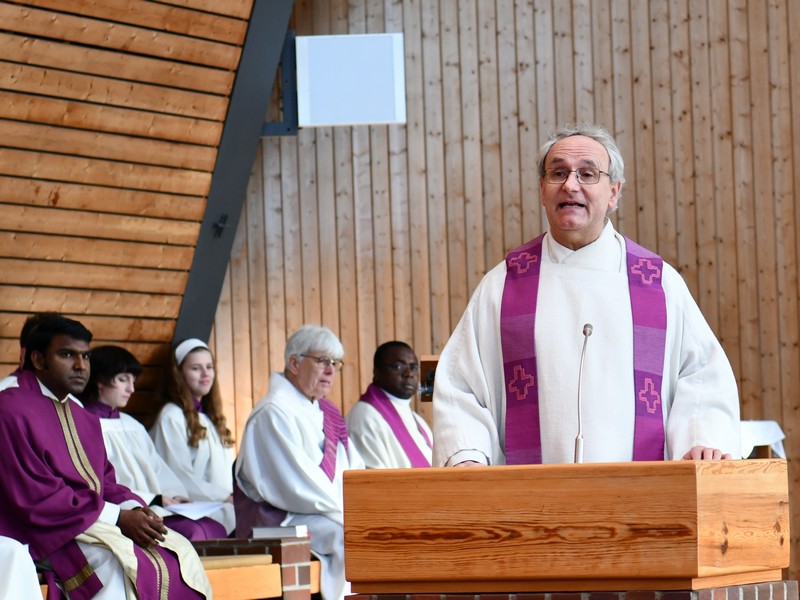 Unsere Zeit in Gottes Händen