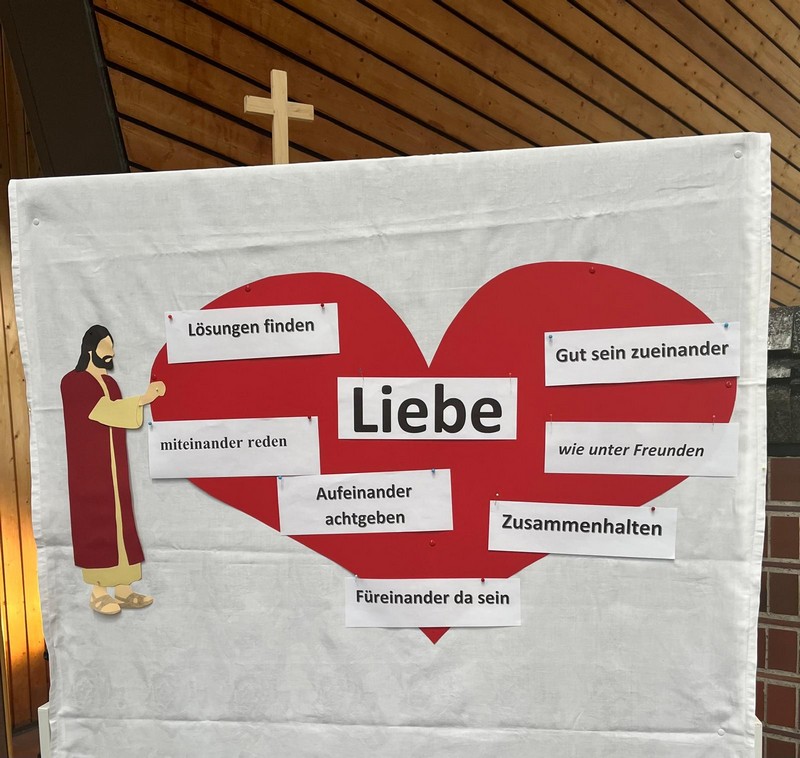 Familiengottesdienst mit Abschluss Erstkommunion 2024