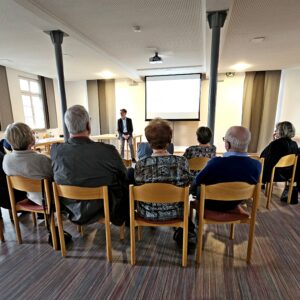 Prof. Dr. Stephan Winter M. A. Universität Tübingen - Katholisch-Theologische Fakultät Lehrstuhl für Liturgiewissenschaft